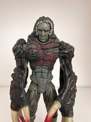 TOY BIZ RESIDENT EVIL 2 SERIES MR X TYRANT TOY ACTION FIGURE