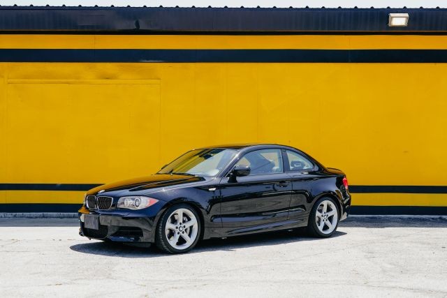 2011 BMW 1-Series 135i Coupe 2D