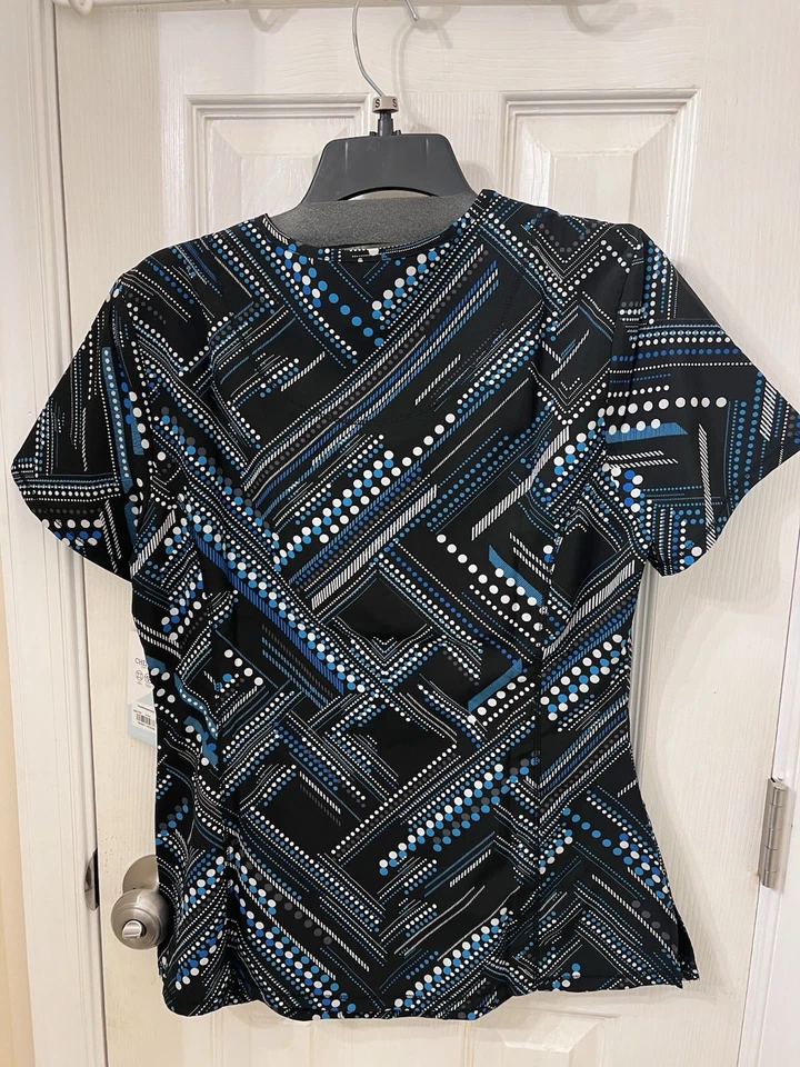 Allura By Cherokee Scrub Top Size Small NEW black with blue print - Image 4 of 4