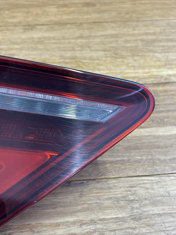 Luz trasera izquierda Audi S7 2016-2018 tapa maletero luz trasera OEM *NOTA* Foto 2 de 4