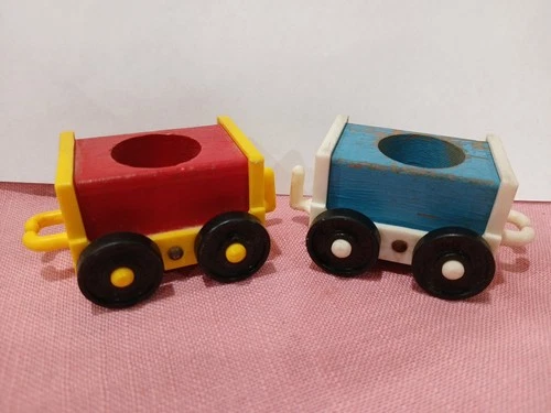 Fisher Price Little People Vintage 719 TRAIN CARS Lot of 2 Wood Replacement Set