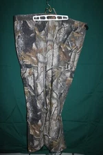 NEW w/no TAG men's 44 / 46 W x 32 L Outfitters Ridge realtree hardwoods HD pants
