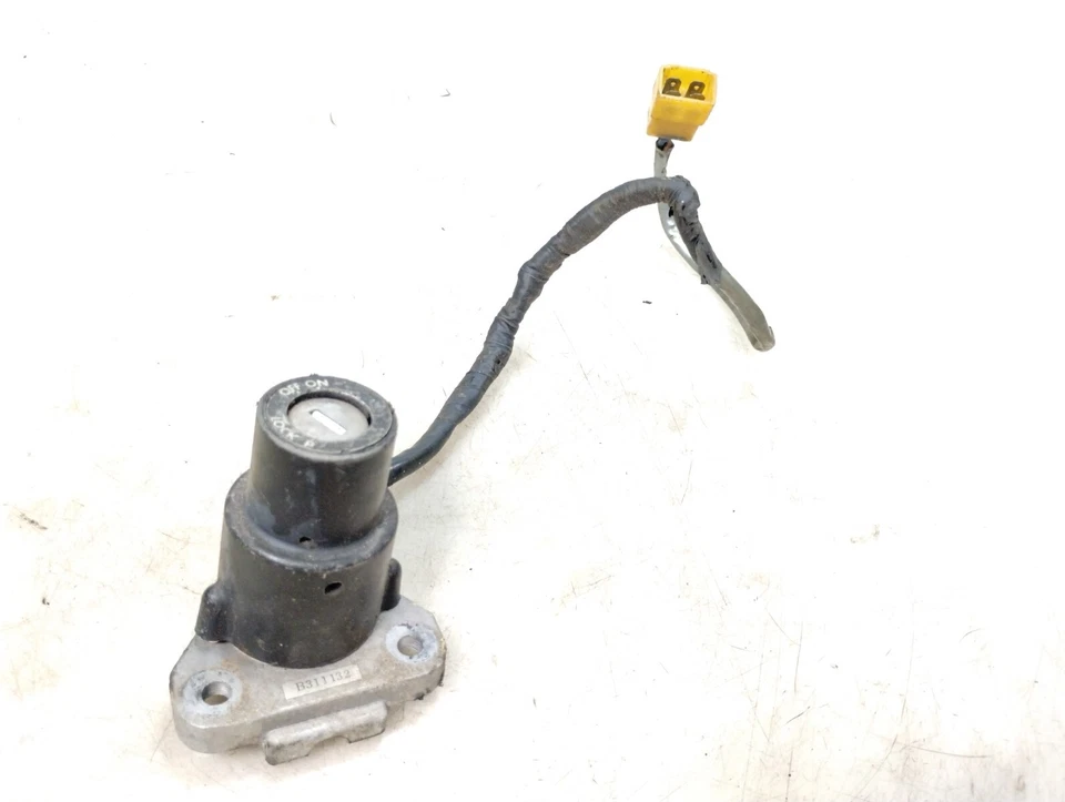 72 Yamaha R5 1972 bloqueo interruptor de encendido (sin llave) Foto 3 de 4