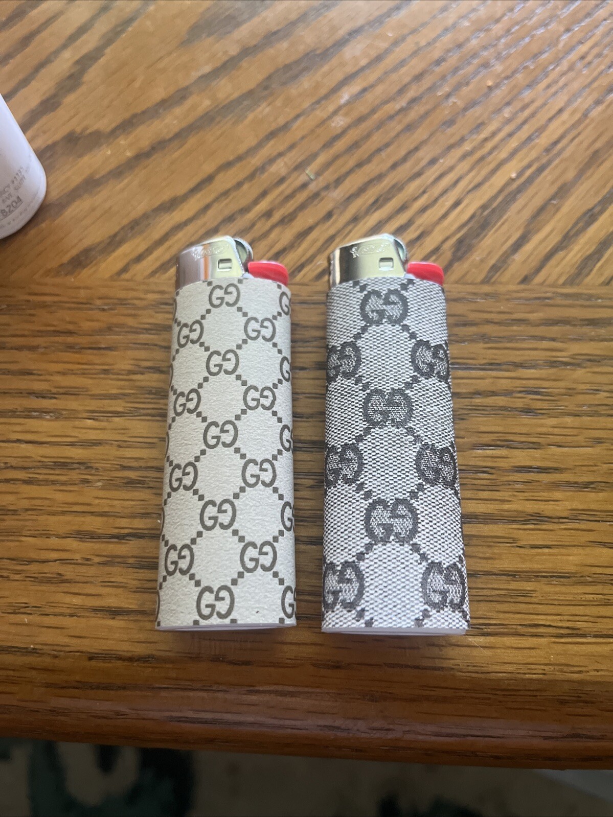 S  Gucci Well Made Lighter Collect Designer .