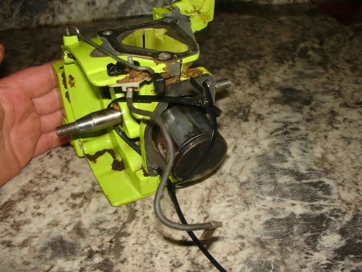 Poulan 2300 av crank case chainsaw part bin 553