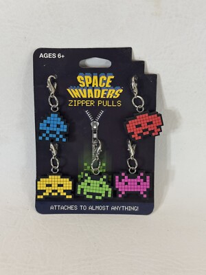 Atari Space Invaders Zipper Pulls 5 pack