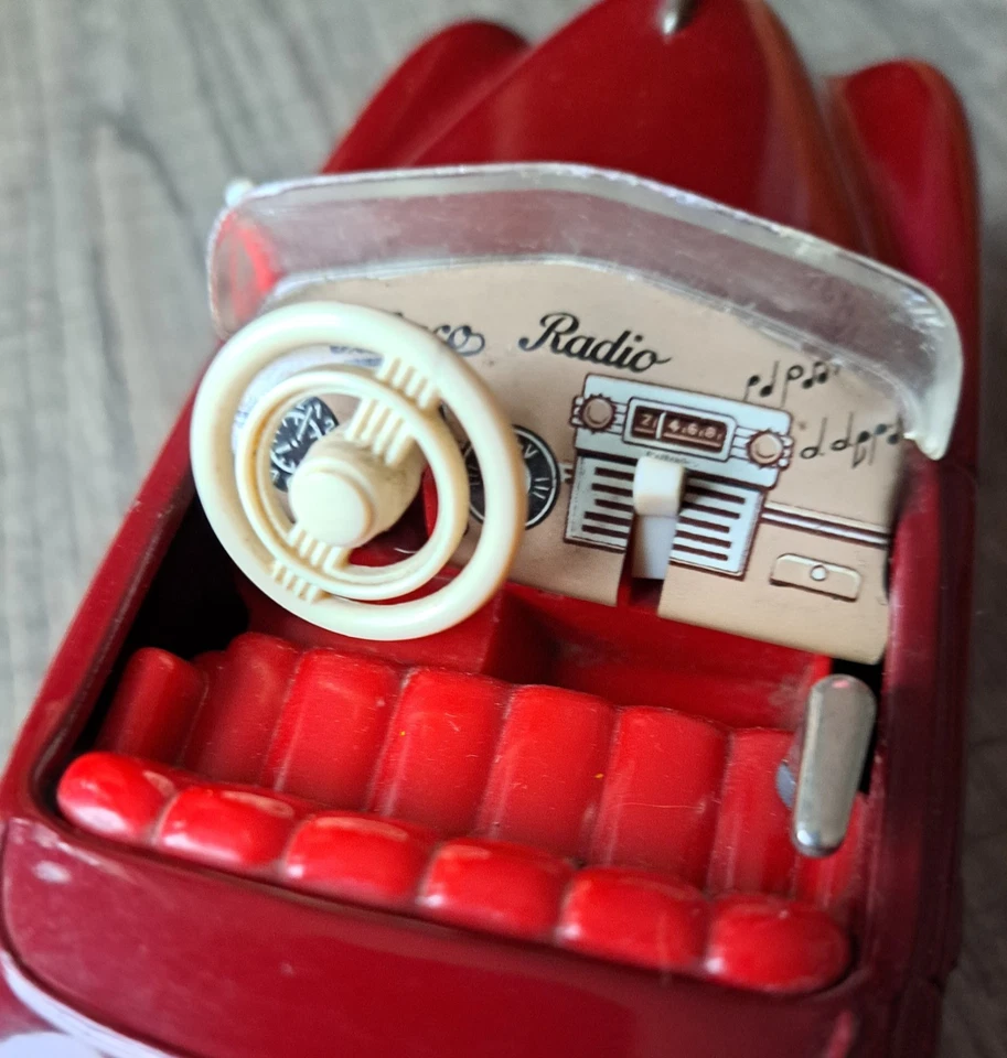 De Colección Schuco Radio 4012 Cuerda Coche/Caja de Música Granate Completo Funciona Zona EE. UU. Alemania Foto 4 de 4