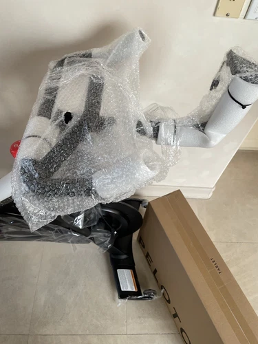 Brand New Peloton Bike+ Plus WITH SHIPPING INTERNATIONALLY OR USA AVAILABLE! - Picture 2 of 4