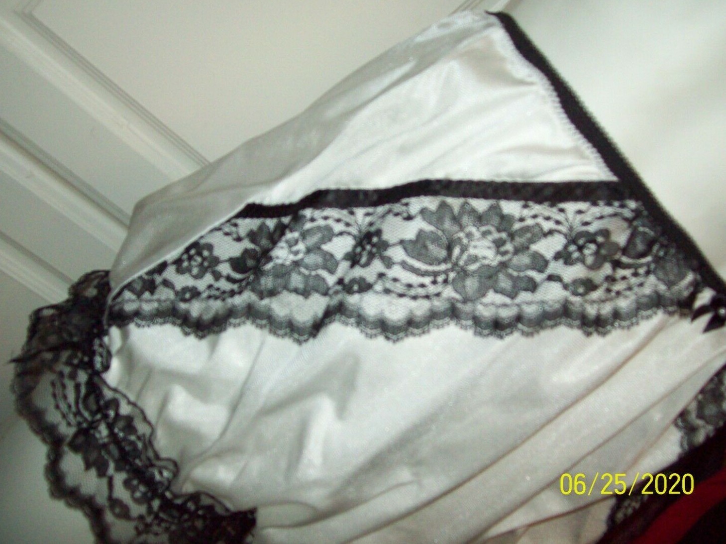 Picture 2 of 2