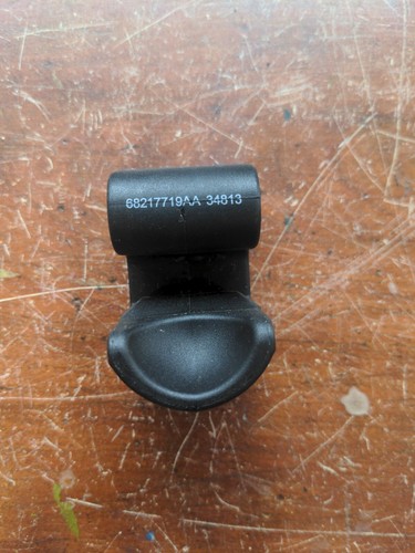 Mopar Cargo Management Bag Holder Hooks Jeep Cherokee 2014-18 68217719AA - Foto 2 di 4