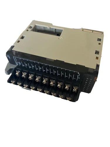 CJ1W-ID211 Omron PLC 16 Point DC Input Module Card CJ1WID211