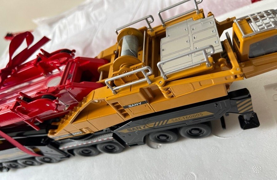 ミニカー SANY 三一重工 1/50 スケール SAC16000S SANY 1:50 Scale SAC16000S All Terrain Crane Alloy Scale