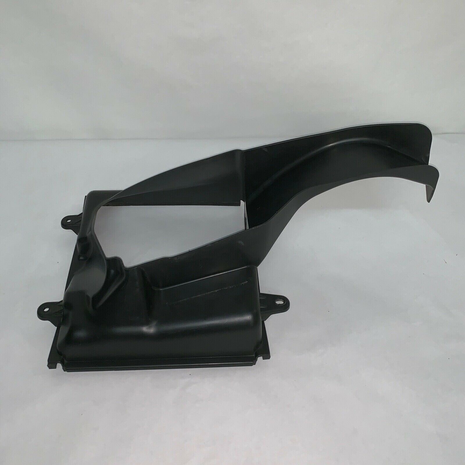 MASERATI GHIBLI FRONT LEFT INTERCOOLER DUCT COVER 2014 2015 2016 OEM