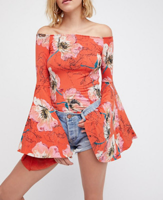 FREE PEOPLE WE THE FREE CORAL PRINTED BELL SLEEVE BIRDS OF PARADISE TOP Sz S