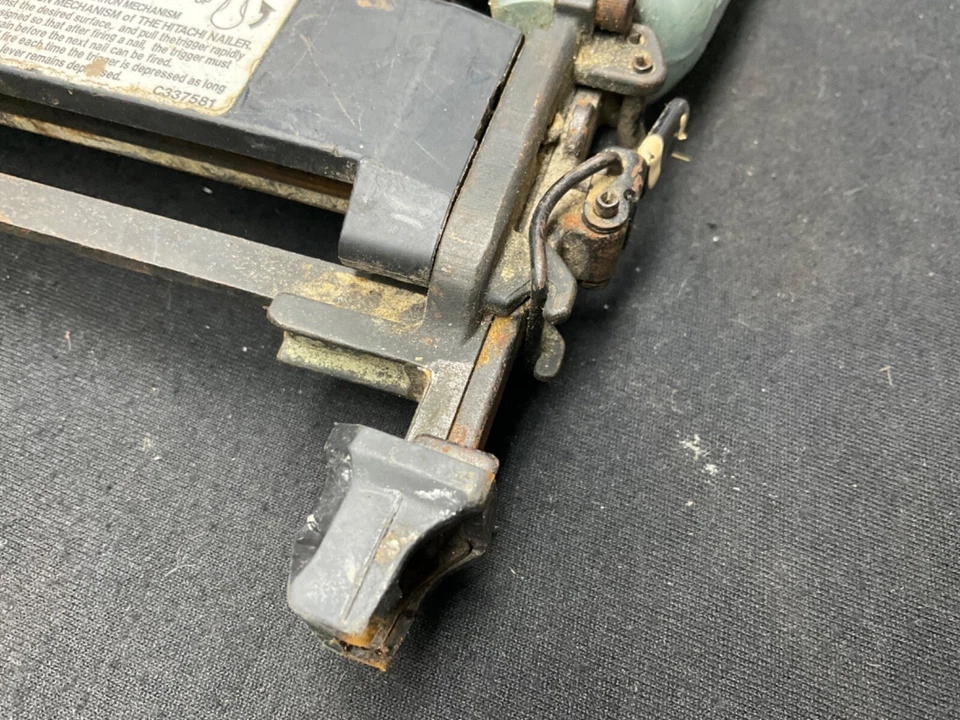 日立 N3804AB3 气动钉枪 18 规格 1/2 至 1-1/2 x1/4 — 第 4/4 张图片