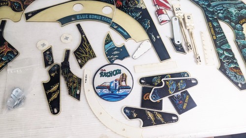 Lot of Bally Playfield Fathom Williams Pinball Used Plastic Extra Parts 1981 - Picture 4 of 7