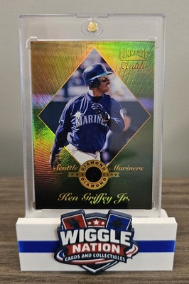 1996 Zenith #3 Ken Griffey Jr. The Diamond Club
