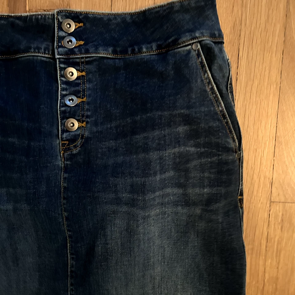 Saia lápis jeans Y2K anos 90 botão mosca bolsos comprimento joelho PrAna tamanho 10  - Imagem 2 de 4