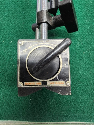 MAGNETIC BASE INDICATOR SATAND W/ 2 EXTRA ARMS - Picture 2 of 8