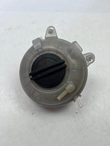 VW Audi Seat Skoda Kühlmittel Ausgleichs Behälter  5q0121407g Cupra 32