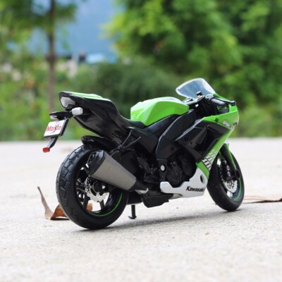 オートバイ・バイク Maisto Kawasaki Ninja ZX-10R & Hayabusa Maisto 2010 Kawasaki Ninja ZX-10R Green Bike, 1/12 Scale