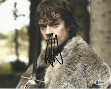 ALFIE ALLEN SIGNED AUTHENTIC GAME OF THRONES THEON 8x10 PHOTO 2 BECKETT BAS COA