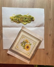 Bild Sonnenblumen zum Sticken, weißer Stramin plus Vorlage und Garn, 30  x 30 cm
