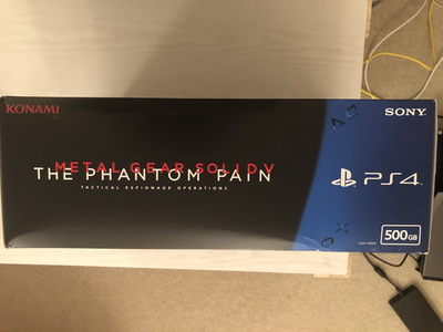 Sony PlayStation 4 Metal Gear Solid 5: The Phantom Pain Bundle