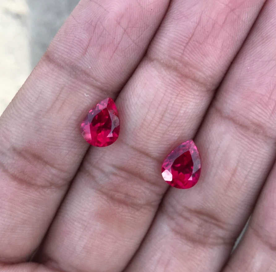 Lab Ruby Pear Cut 2 Piece 10X7.5 mm 6.75 Cts Pigeon Blood Ruby Corundum Loose - Image 3 of 4