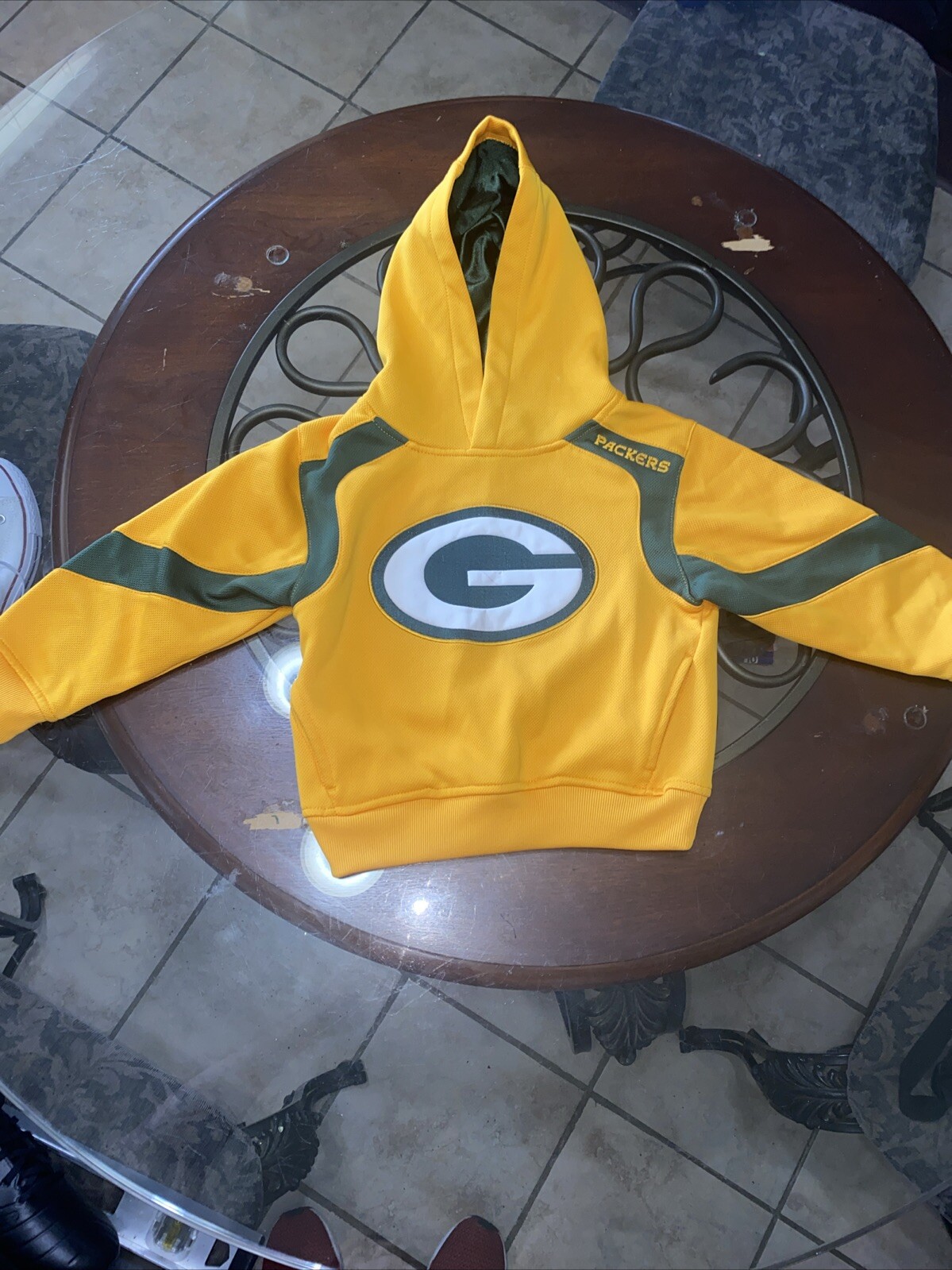 Picture 1 of 9