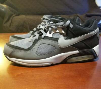 Nike Air Max Go Strong Size 10