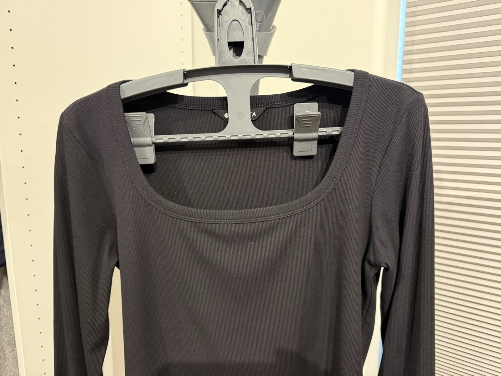 Athleta Fitted Ribbed Stretchy Basic Black Long S… - image 2