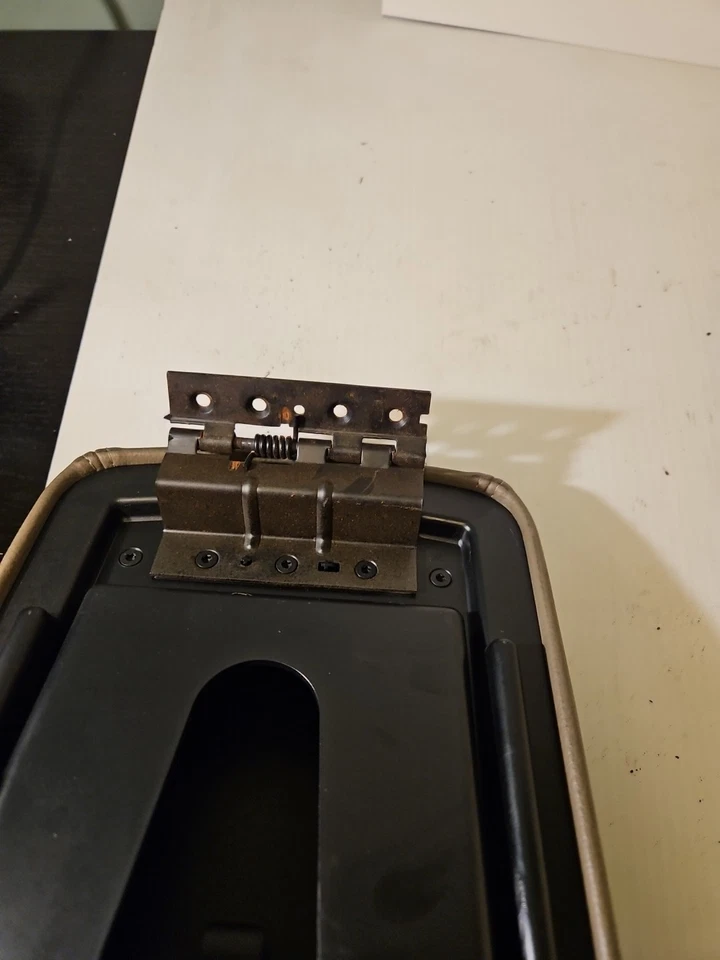 Ford Freestyle 500 2005 2006 2007 Mercury Montego bronceado consola reposabrazos tapa cubierta Foto 3 de 4