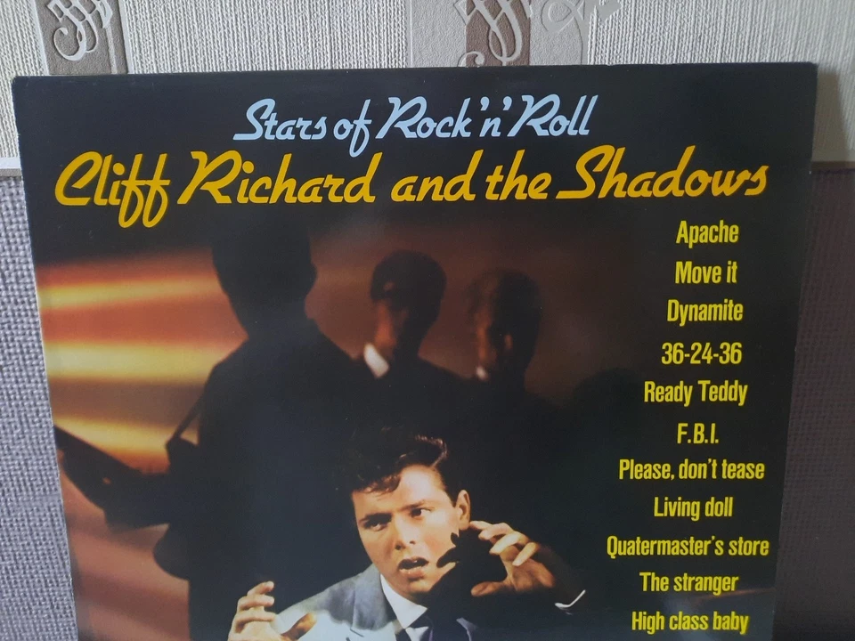 Rare 1970 Cliff Richard And The Shadows Stars Of Rock 'n 'Roll Holland 1st Press - Image 3 of 4