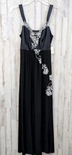 Soma Alluring Black Long Maxi Nightgown Womans XS Black Ivory  Floral Lace NWT