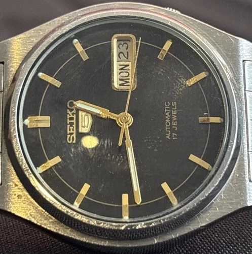 Seiko Day/date  7009-3179 Vintage Men's Automatic Watch