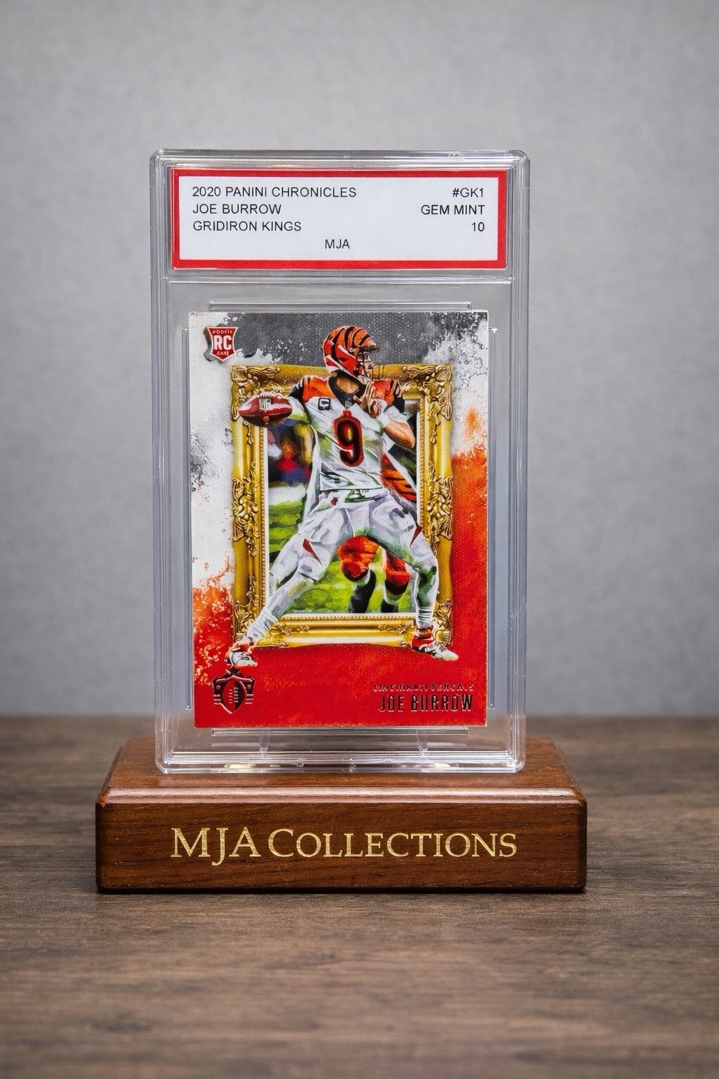 2020 Panini Chronicles - Gridiron Kings Joe Burrow #GK-1  RC Graded 10