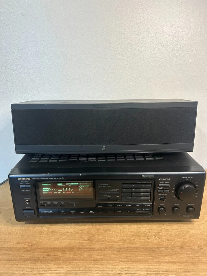ONKYO TX-SV303PRO AUDIO VIDEO CONTROL TUNER AMPLIFIER WITH SPEAKER RARE AKG - Image 3 of 4