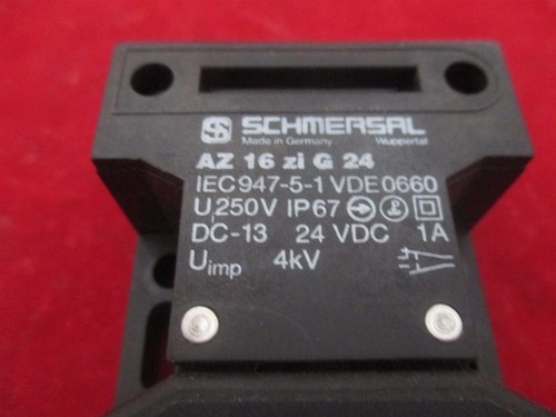Schmersal AZ 16 zi G24 Safety Interlock Switch new - Picture 4 of 5