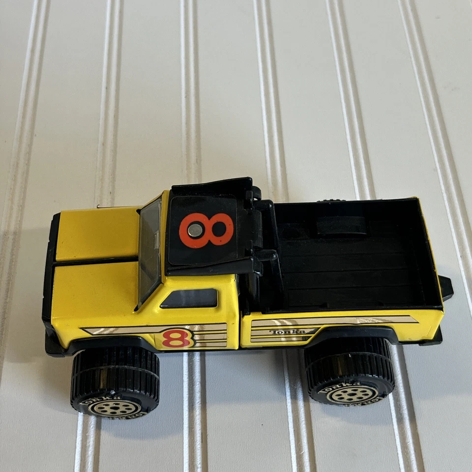 Vintage Tonka Racing Yellow 8 Pick-up Truck Steel Die-cast Toy Vehicle 1982 - Image 4 of 4