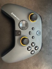 Scuf Instinct Pro (Steel Gray) W/Xbox Recharg...
