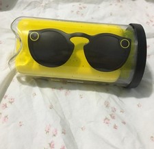 Snap Inc. Spectacles 1 Smart Glasses Black with Yellow Case Bluetooth Wi-Fi