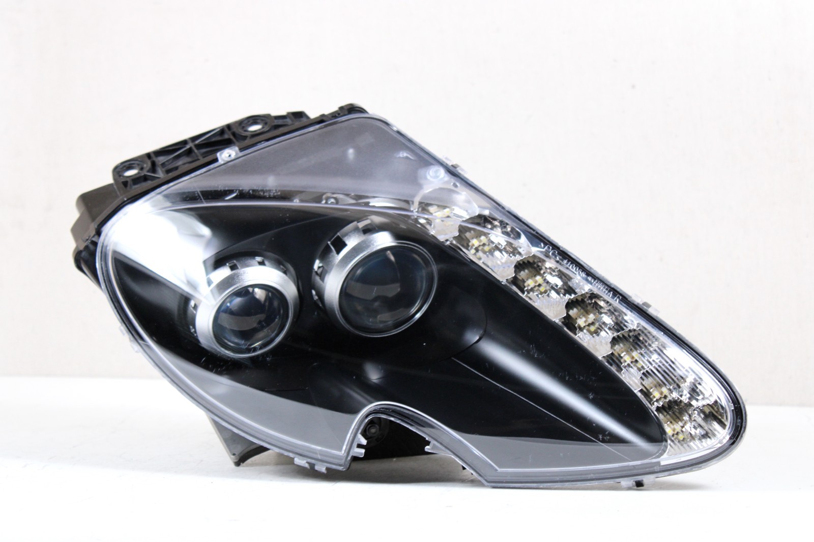 Complete! 2006-2010 Aston Martin V8 Vantage RH Right Xenon HID Headlight OEM