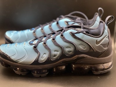 Nike Air VaporMax Plus in the sought-after Obsidian/Photo Blue/Black colorway