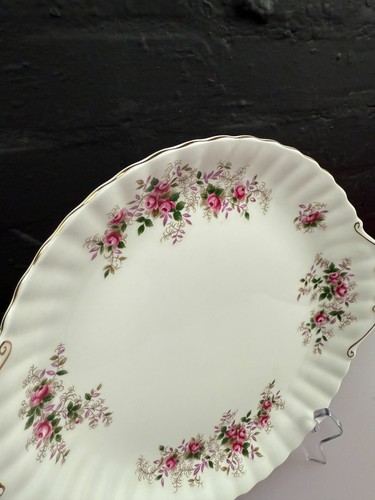 Royal Albert Lavender Rose Eared Cake / Bread Plate 26 cm Wide 2 Available - Picture 3 of 6