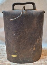 Vintage 5.5" Cow Bell Brown Metal Rustic Forged Primitive Folk Art, Nice Sound