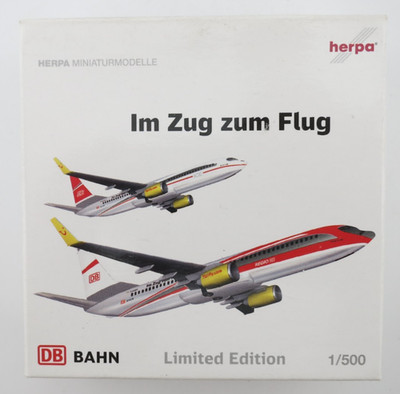 Herpa TUIfly / DB Bahn Boeing 737-800 Model - 1:500 - 518420 - ''Im Zug zum Flug''