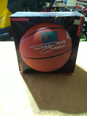 Vintage Spalding Shaquille O Neal Shaq 1993 Rookie Of The Year Basketball in BOX