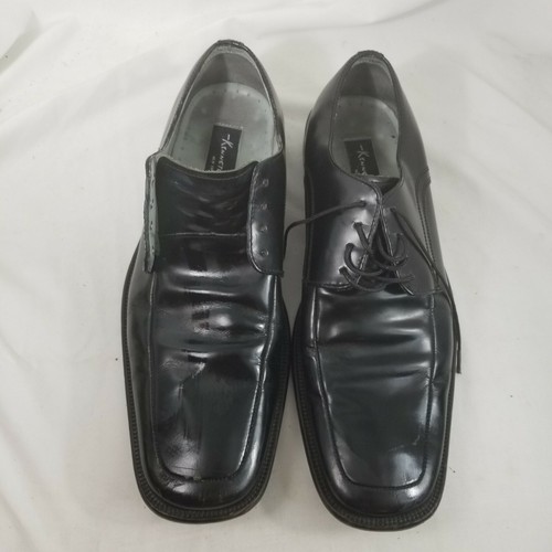 KENNETH COLE Black Sqaure Toe Dress 