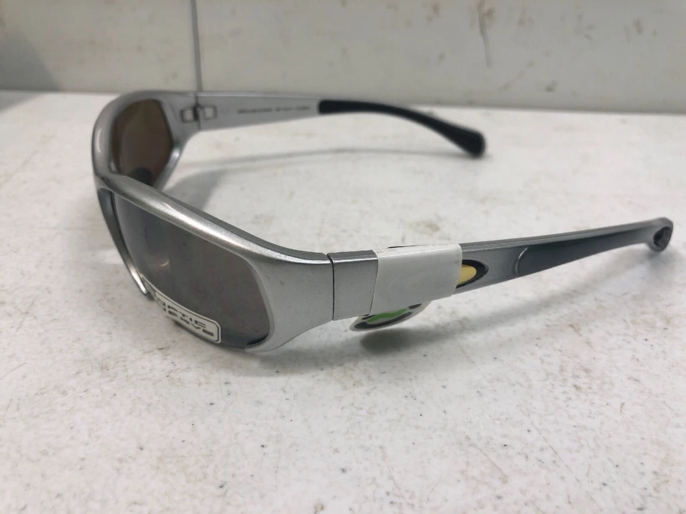 Optic Nerve Sequencer 3 Interchangeable Lenses  Lightweight Sunglasses, Silver - Image 4 of 4
